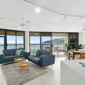 Aquarius 5* Cairns